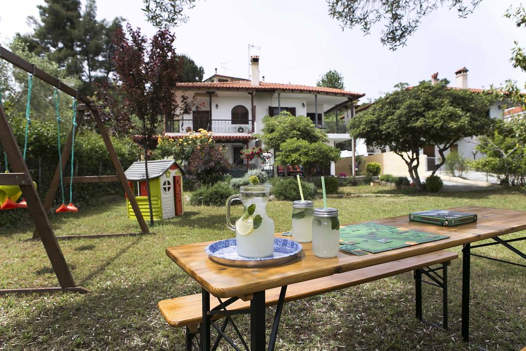 Neria Summer Houses Hanioti Esterno foto