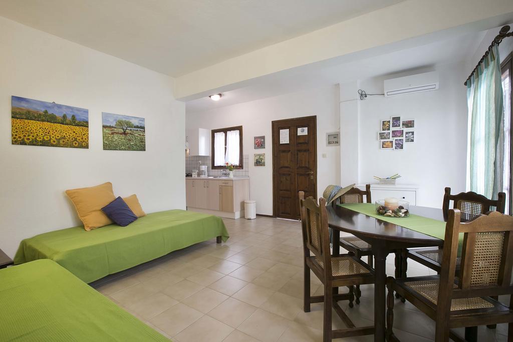 Neria Summer Houses Hanioti Esterno foto