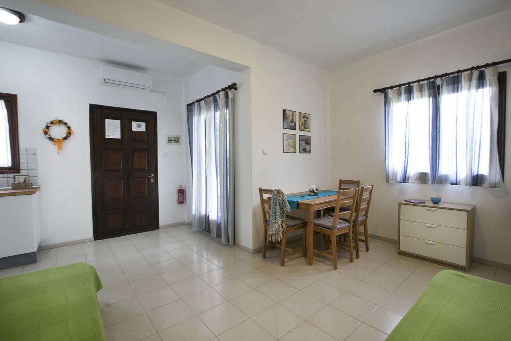 Neria Summer Houses Hanioti Esterno foto